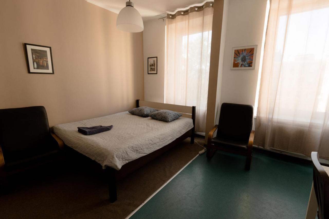 Hidden Peak - Guestrooms Homestay *