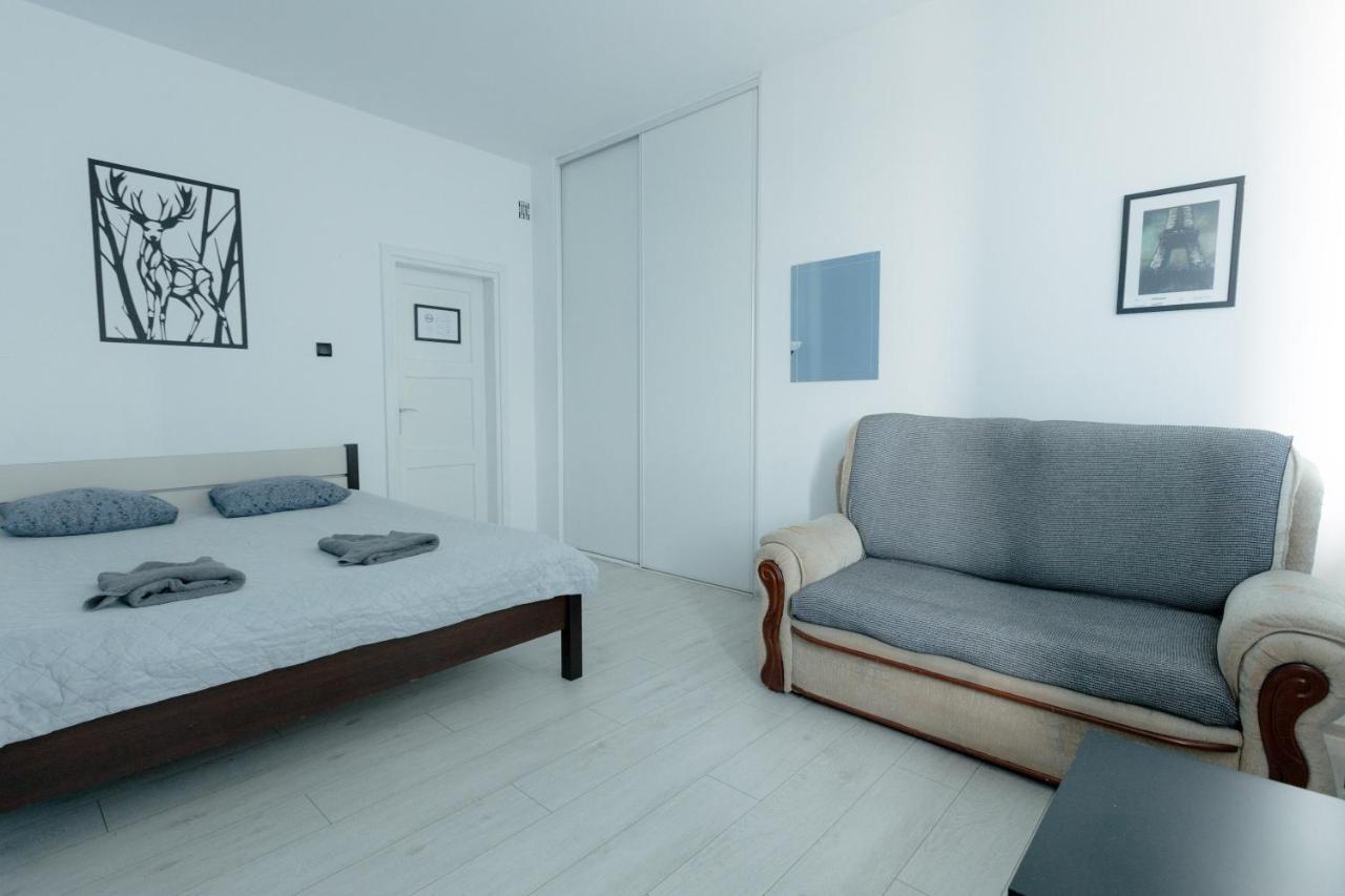 Hidden Peak - Guestrooms Homestay
