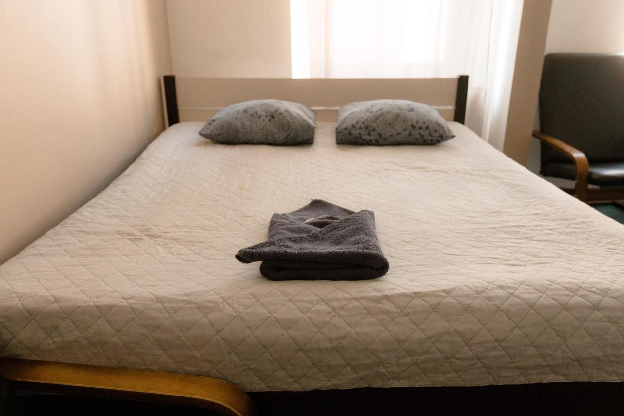 Hidden Peak - Guestrooms Homestay *